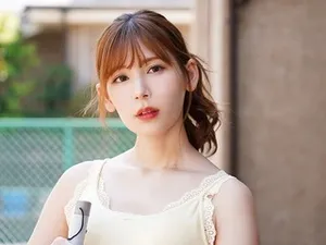 Anh nhân viên lặng nhìn người mình thích bị cấp trên địt